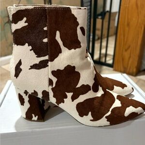 Steve Madden Brown and Cream Ankle Booties